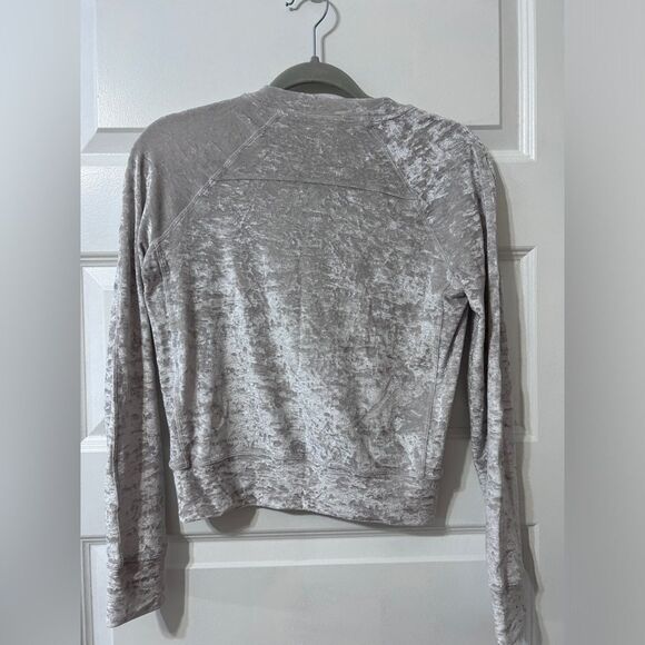 Lululemon Velvet Crew - Picture 2 of 3